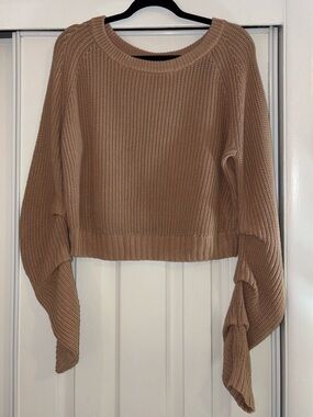 Cropped Scoop-Neck Sweater in Camel
